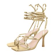Stiletto Sandalen mit Knöchelriemen und eckiger Zehenpartie - Image 10